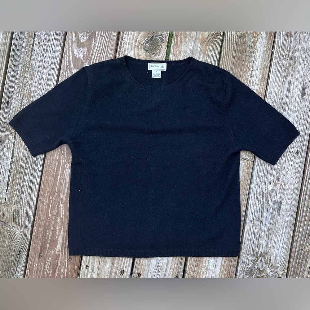 Black Short Sleeve Knit Top